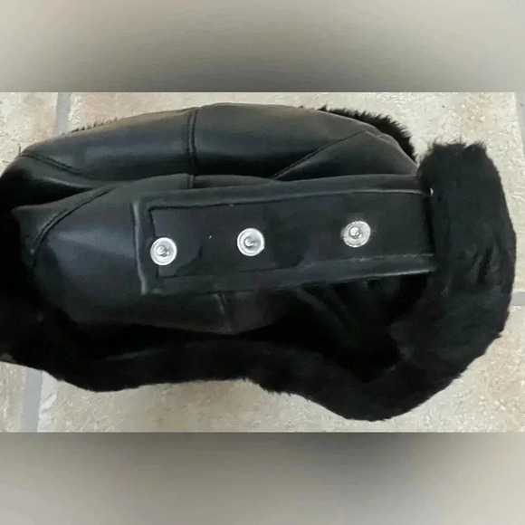 NWT Men’s convertible leather bomber style hat,cozy interior, button strap; XL - Picture 4 of 7